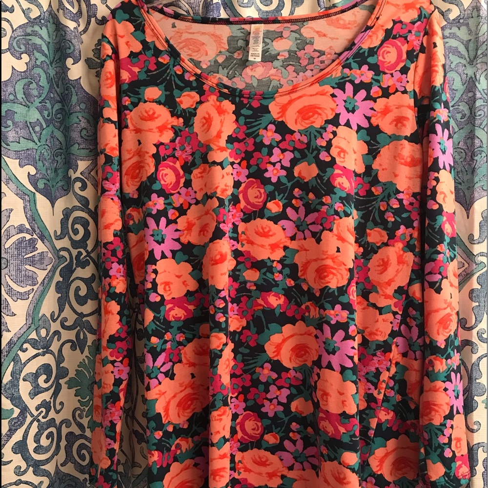 Lularoe floral lynnae size L